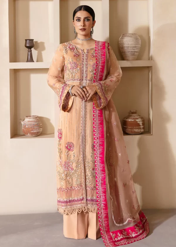 Mahum Asad Lamhay wedding collection-NAFISA