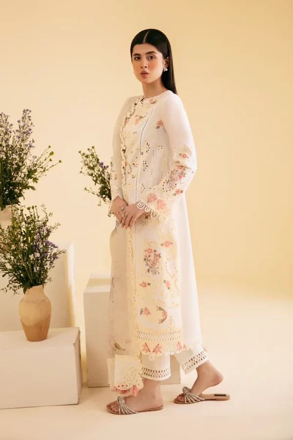 Qlinekari Lawn Collection By Qalamkar-SARV - Image 3