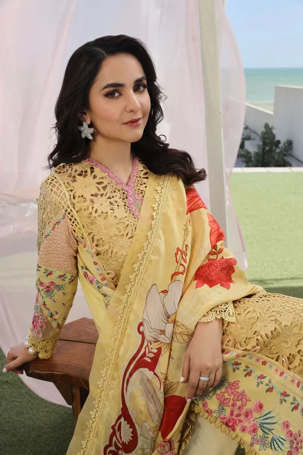 Luxury Lawn '24 By Maryam Hussain-TROPICA - Image 2