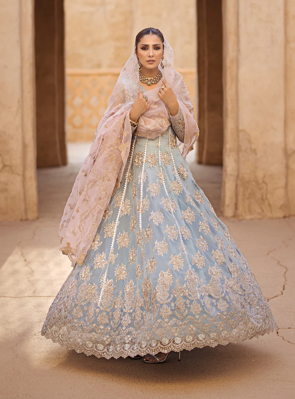 Zainab Chottani wedding festive-Parinaz
