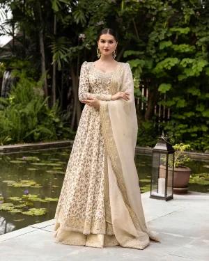 Faiza Saqlain Zinia Lawn '25-Vinika