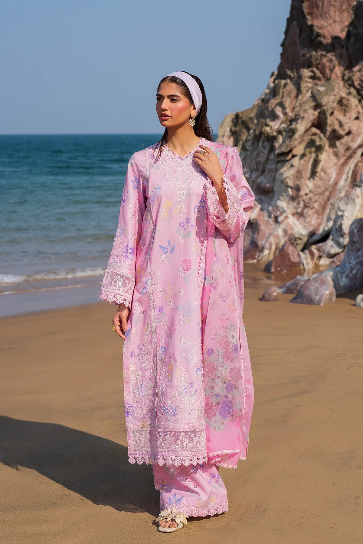 Afrozeh Endless Summer Lawn '25-Gilded