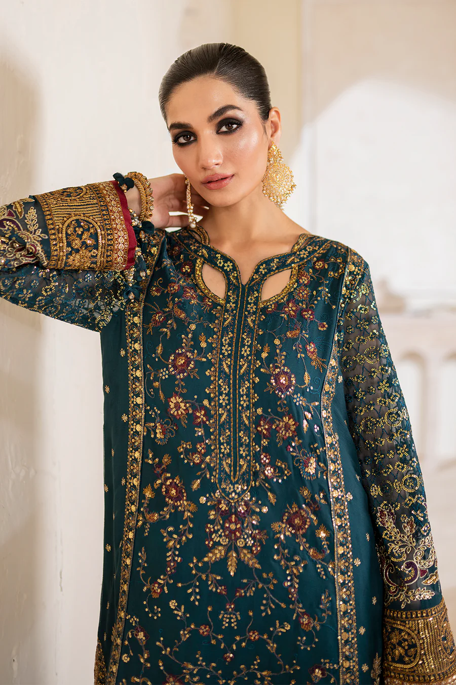 IZNIK Embroidered Chiffon' 25' CC-46