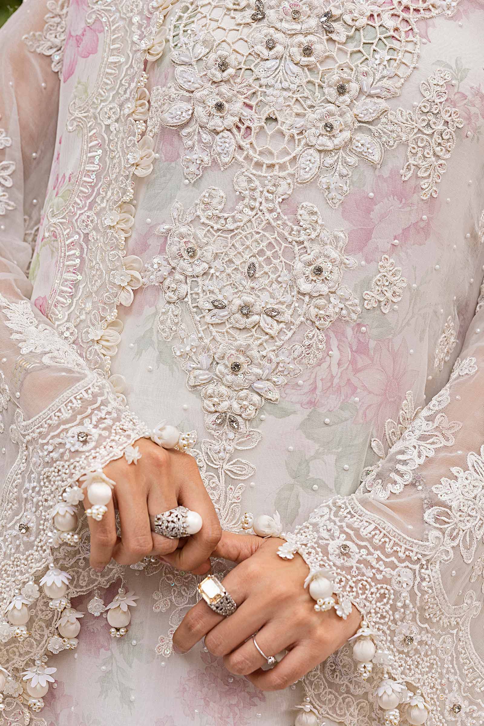 MARIA.B Embroidered Chiffon' 25' MPC-25-101 - Image 3