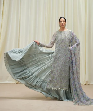 SAPPHIRE Embroidered collection' 25' SKU: U3FELX25V613