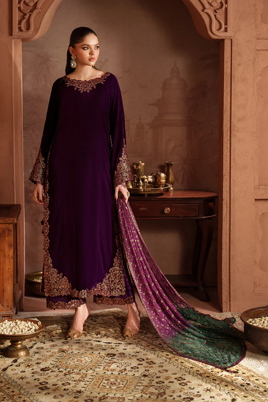 IZNIK Raagni - Velvet Formals '25' IV-57 - Image 4
