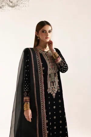 EMAAN ADEELZarposh Velvet Collection '25' Razia
