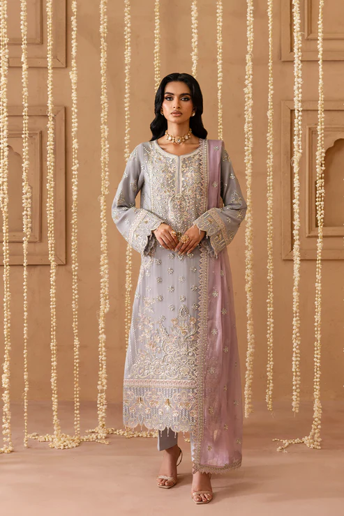 EMAAN ADEEL Shehrzadi '25' MAHAYAM