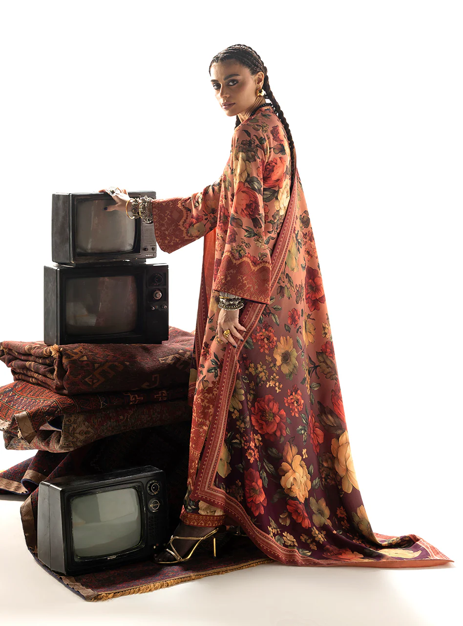 Zainab Chottani Winter Shawl '25-Abibi - Image 3