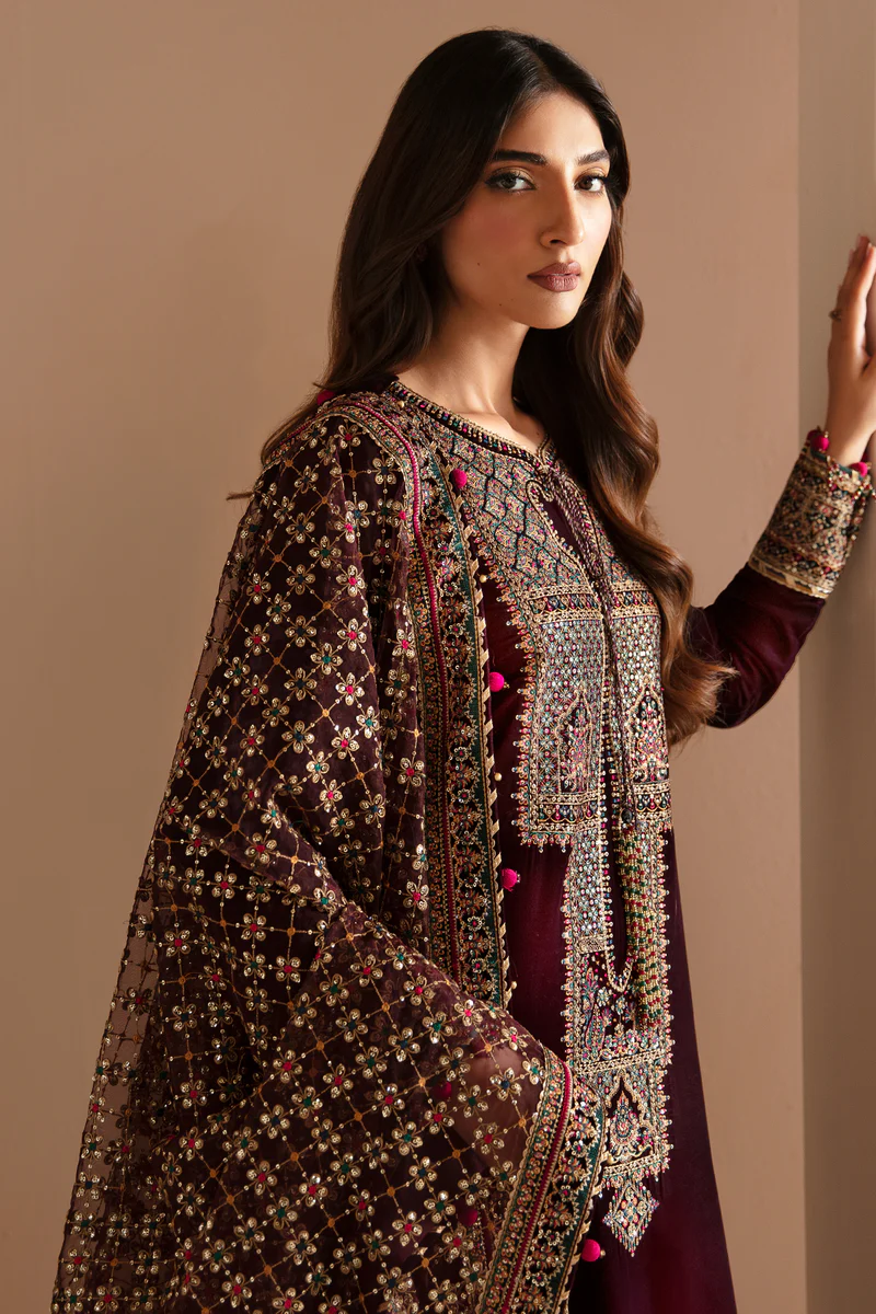 Jazmin Velvet Formals '25-VF-2022 - Image 3