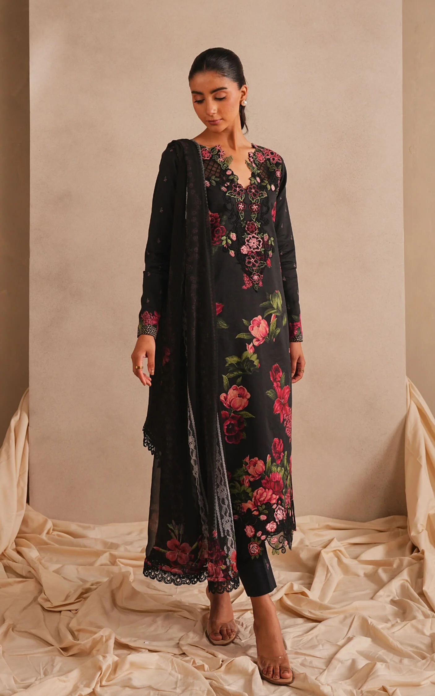 Asifa & Nabeel Meeraki Lawn ’26-Azure Bloom