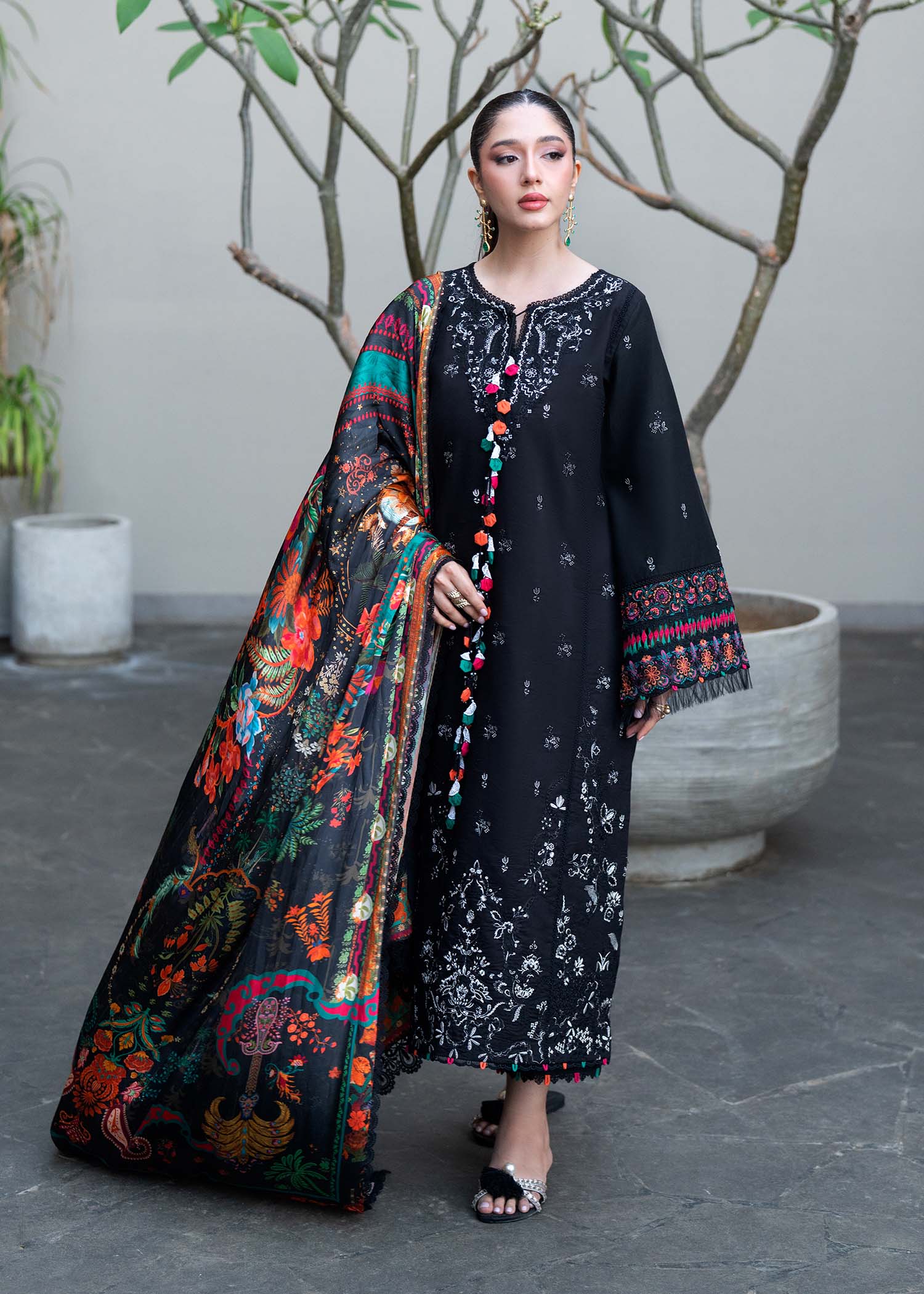 Kanwal Malik Mira Eid Lawn '26-Ophelia
