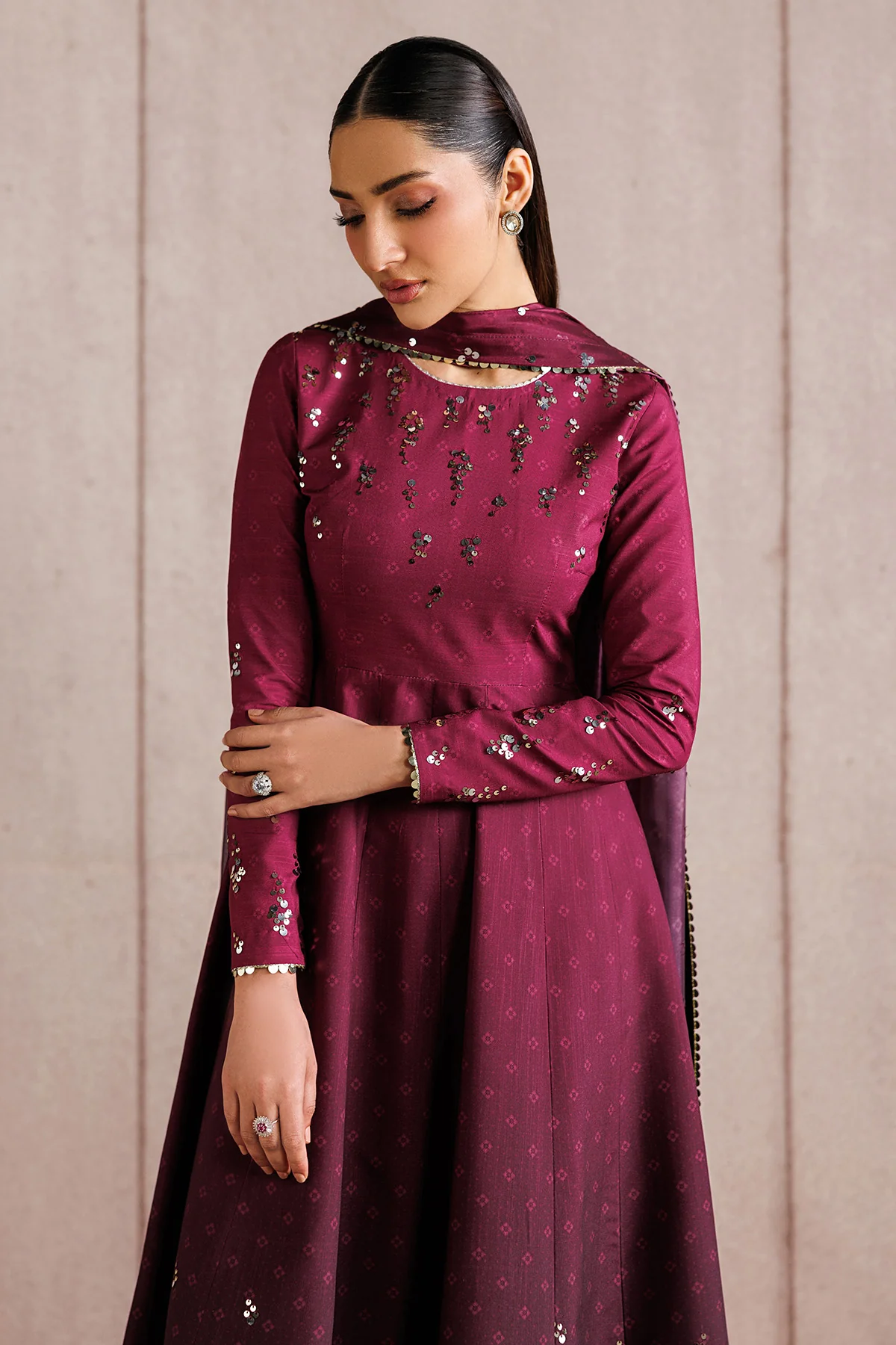 Jazmin Wedding Formals '26- UR-7073 - Image 2