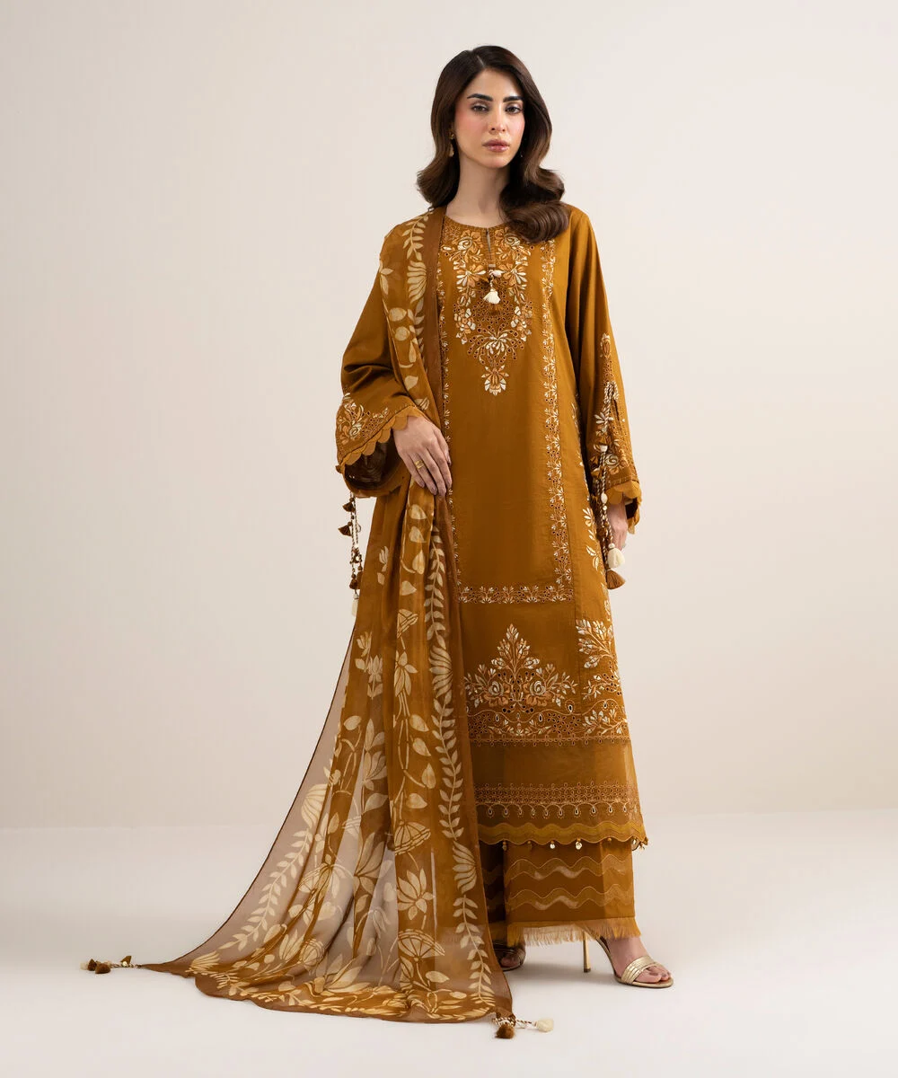SAPPHIRE Lawn Colection,26