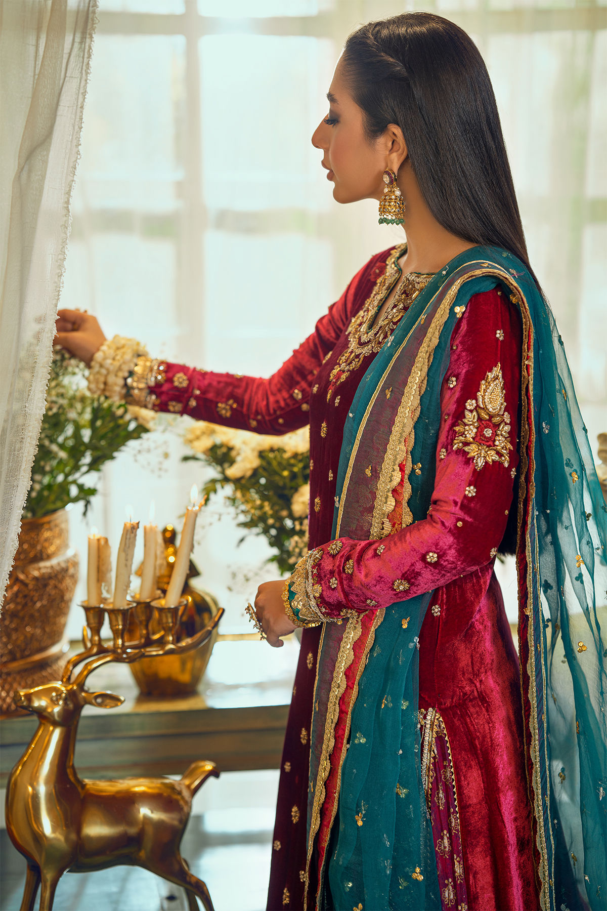 sabrangee velvet formals –Sibel - Image 2