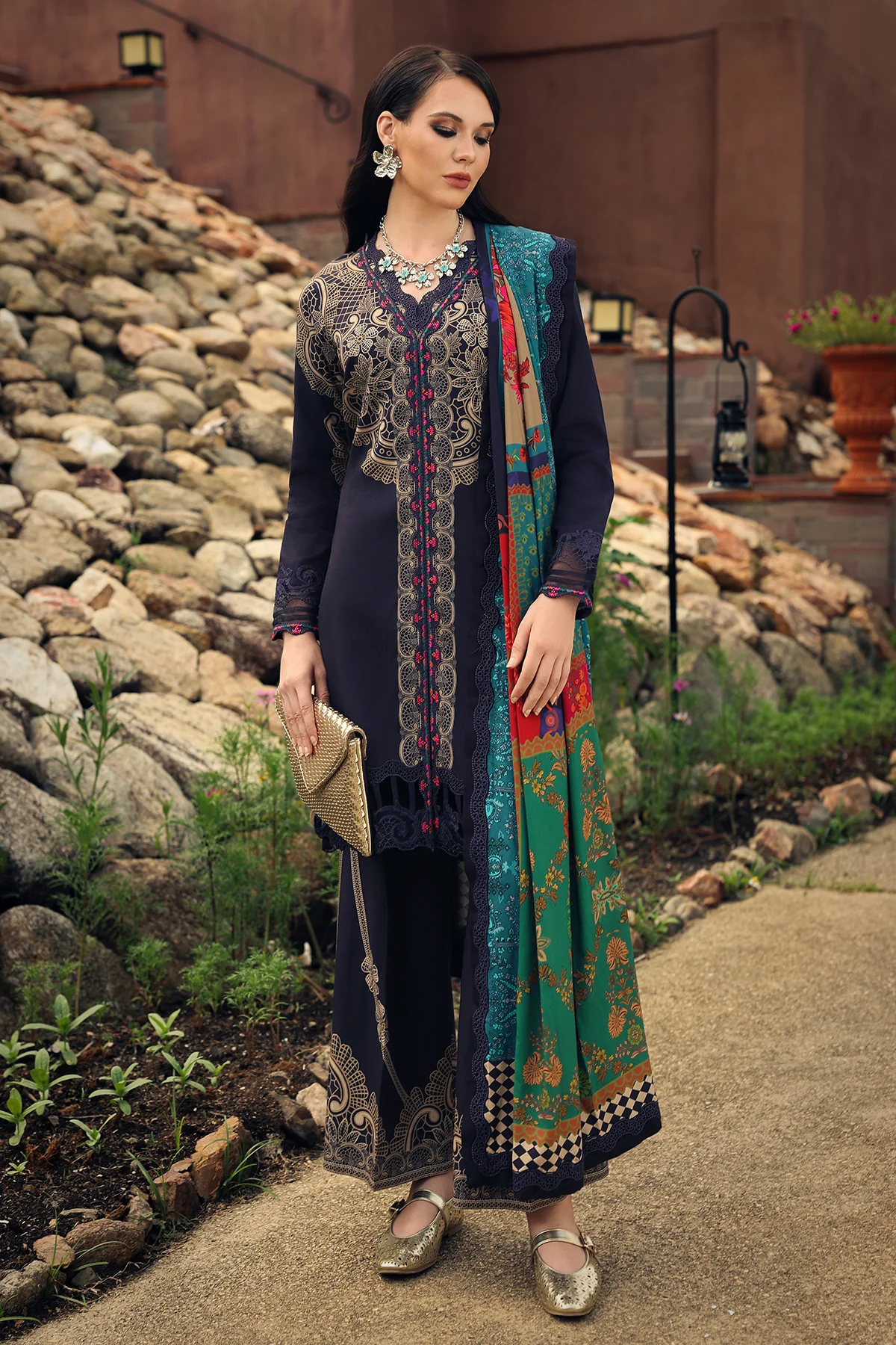 Charizma Embroidered Linen '26-CCW7-13