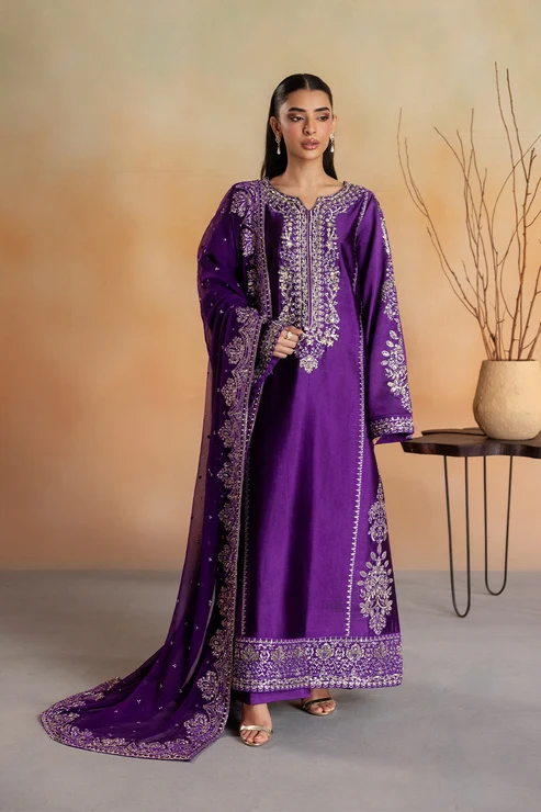 Emaan Adeel Elara Sheesha Silk '26-EVERLY