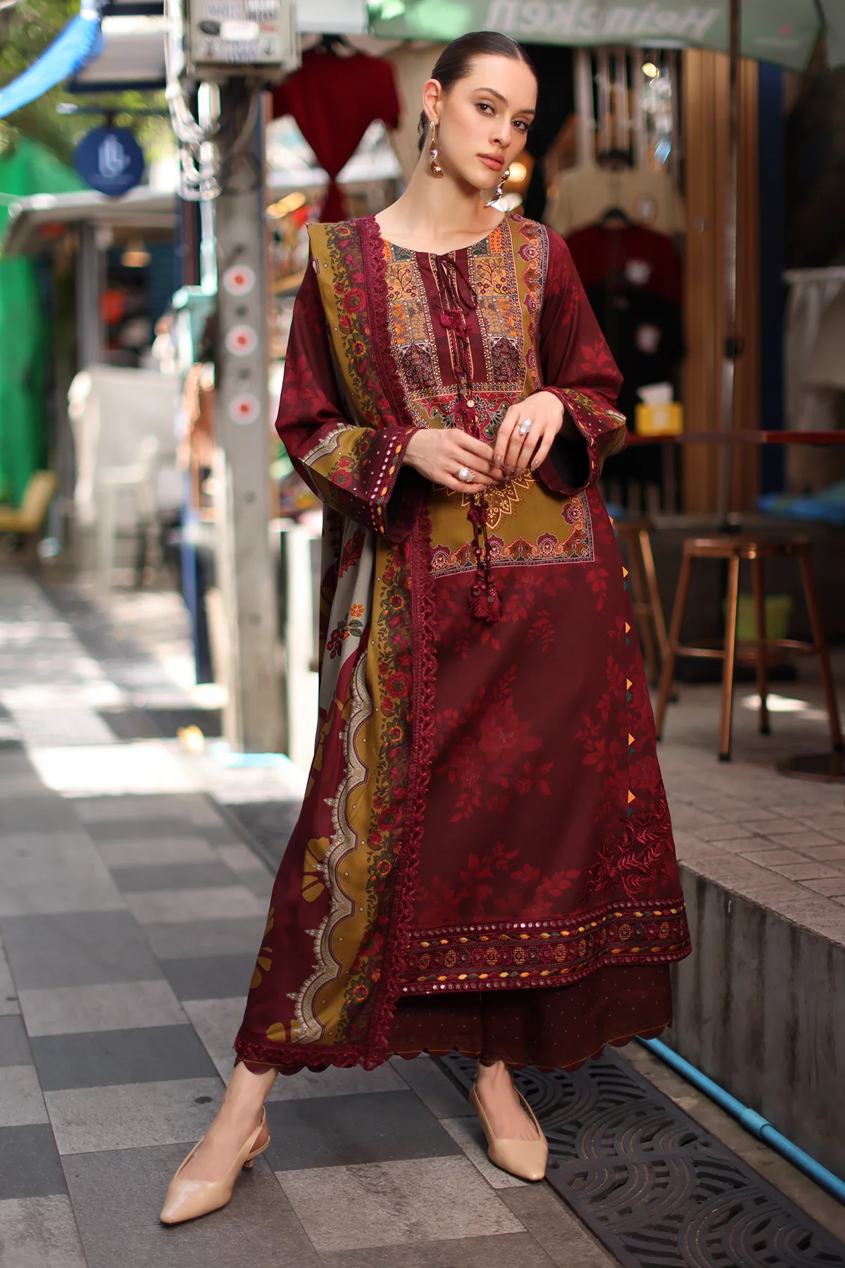 Charizma Aniq Embroidered Linen '26-ANW7 03