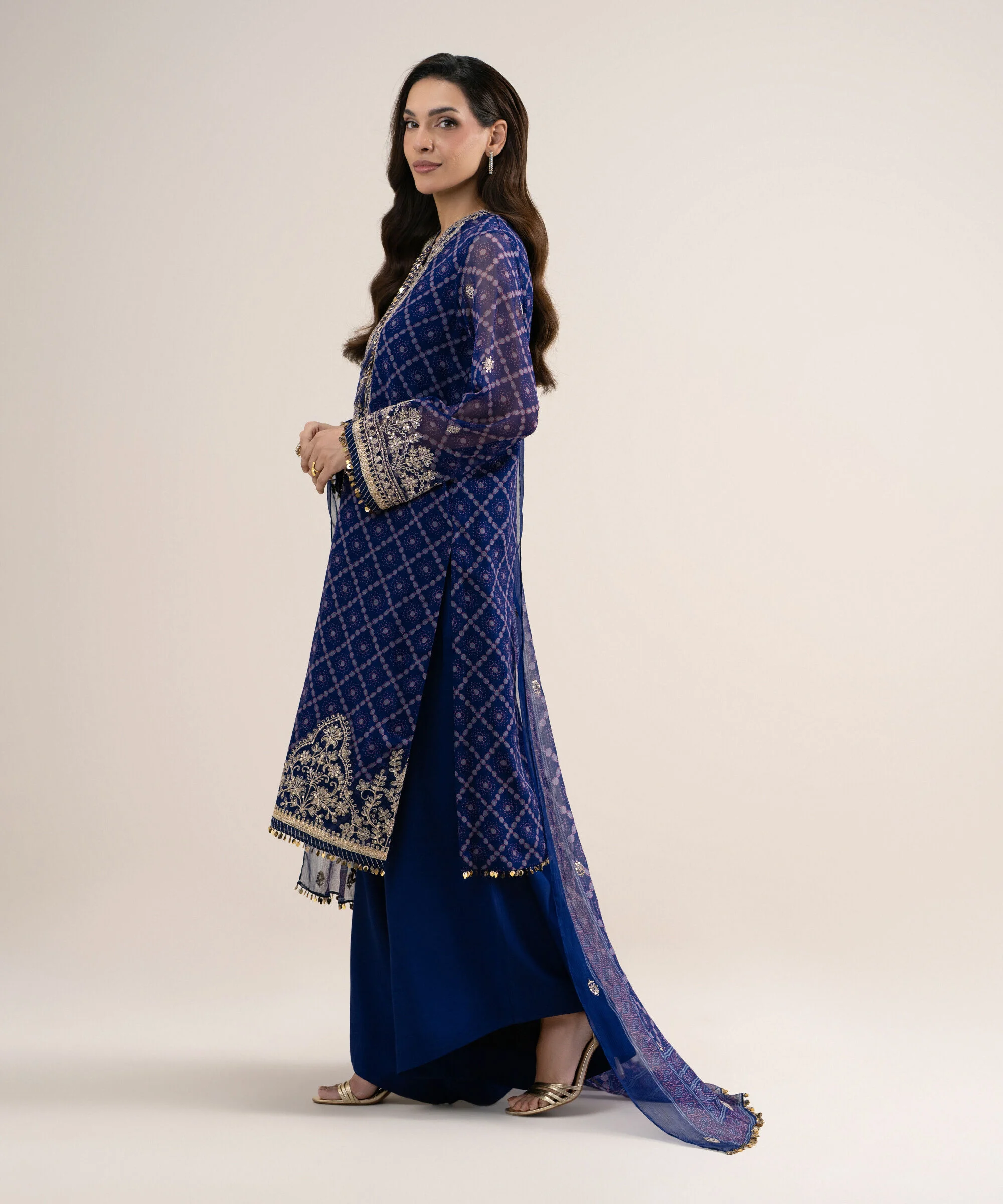 Sapphire Festive '26-U3PELXS26V77 - Image 2