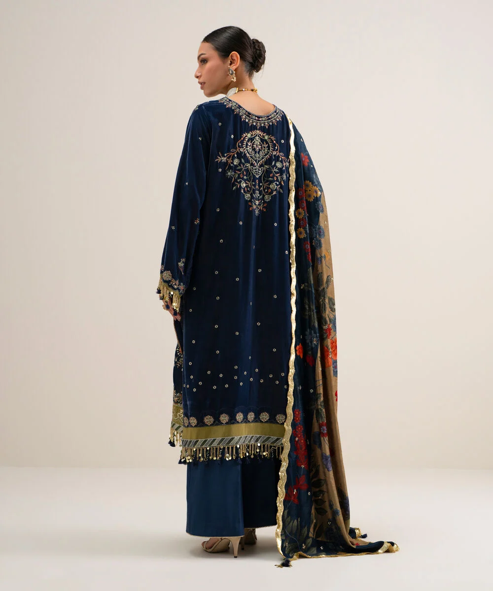 Sapphire Festive '26-U3PELXS26V83 - Image 3