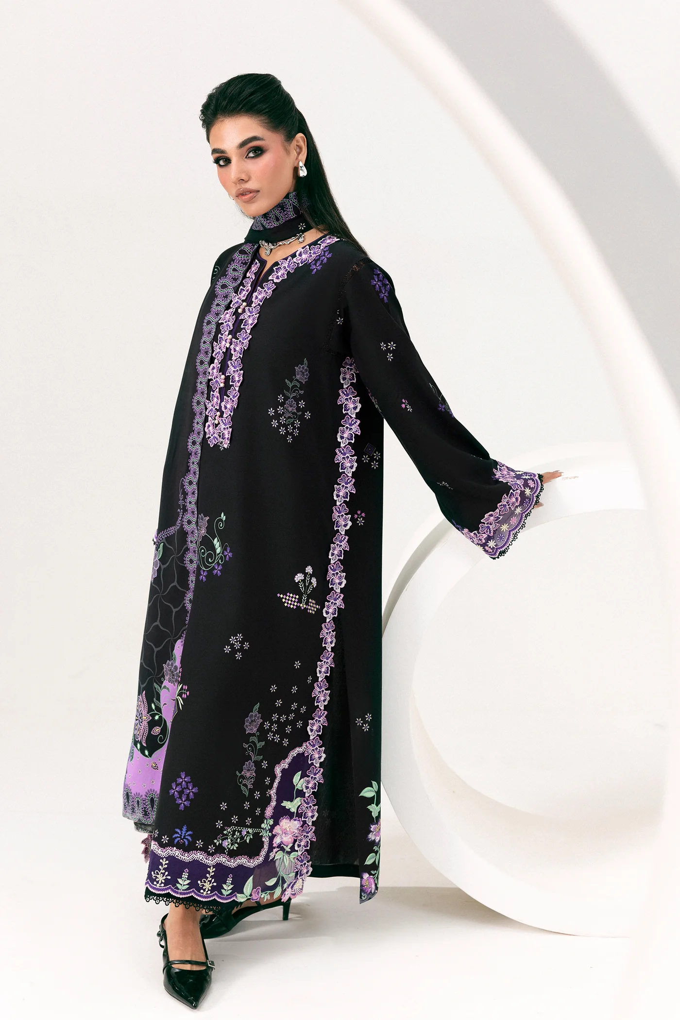 Qalamkar Q Prints winter '26-QPW-09 (B) Sajal - Image 3
